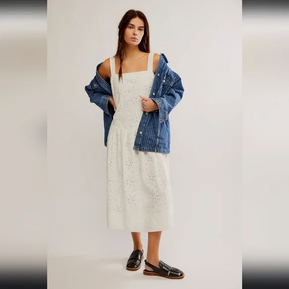 NWT FREE PEOPLE Primavera Eyelet Midi Dress Size S $168 Retail!!FLAW SEE BELOW - Picture 3 of 9